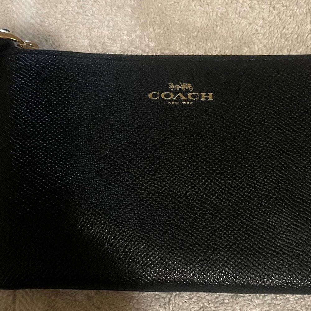 Coach L Zip Wristlet